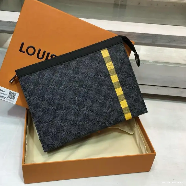 Brother Sam Bags 19T1L0625 LV 0707